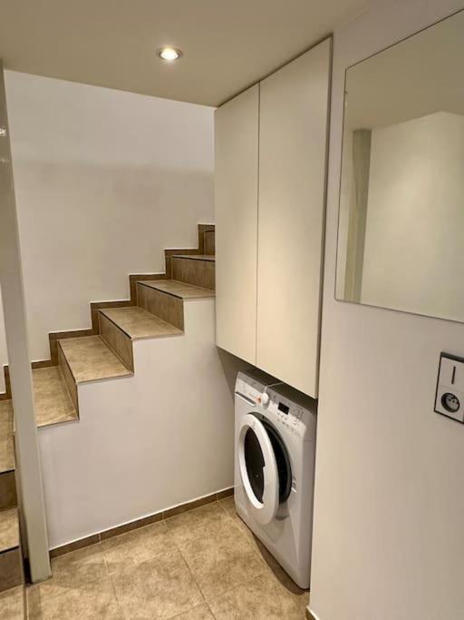 Palac Anezka D1 Brno Luaran gambar
