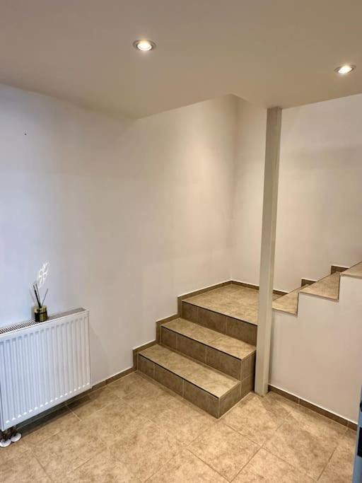 Palac Anezka D1 Brno Luaran gambar