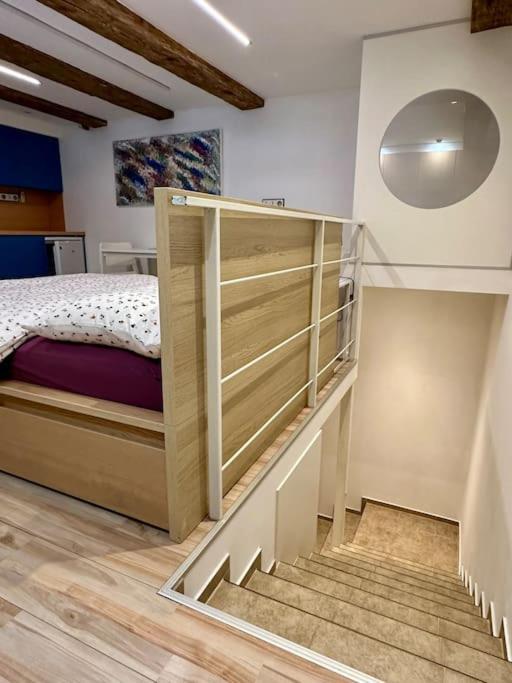 Palac Anezka D1 Brno Luaran gambar